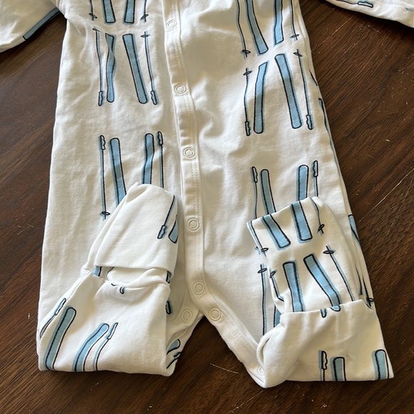Monica + Andy Ski Print Snap Convertible Pajama 0-3m - Picture 2 of 3